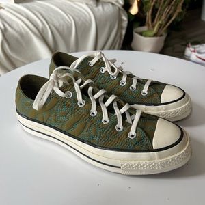 Converse Chuck Taylor All-Star low tops